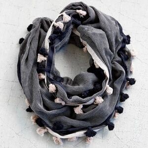 URBAN OUTFITTERS Moroccan Stripe Tassel Eternity Scarf